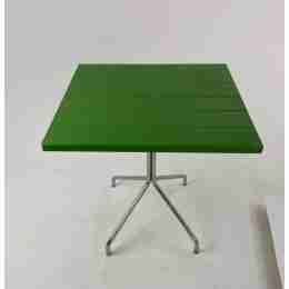 Tavolo verde 60x70x79h cm usato